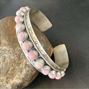 Beautiful Pink Conch Shell Sterling Silver Cuff Bracelet 18854